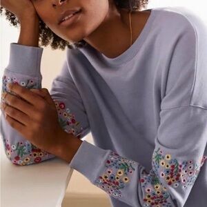 Floral Embroidered Pullover Sweatshirt